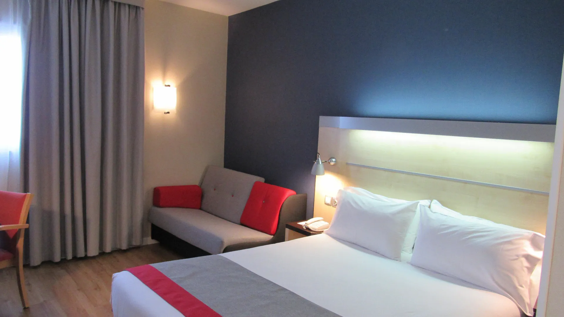 *** Hotel Holiday Inn Express Alcobendas By Ihg Spain