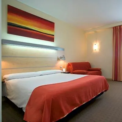 Holiday Inn Express Alcobendas By Ihg 3*,